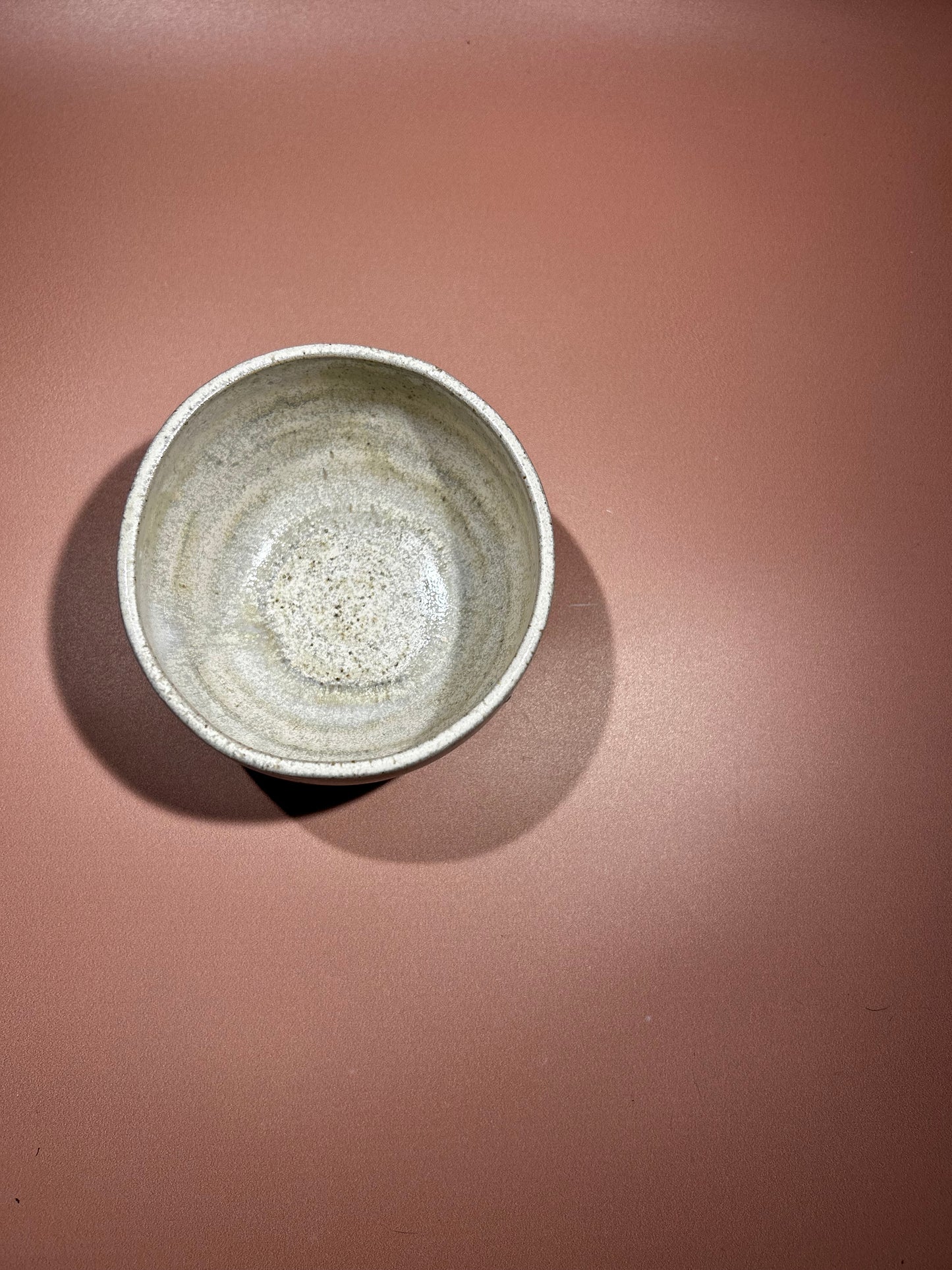 Bol en céramique pyrité