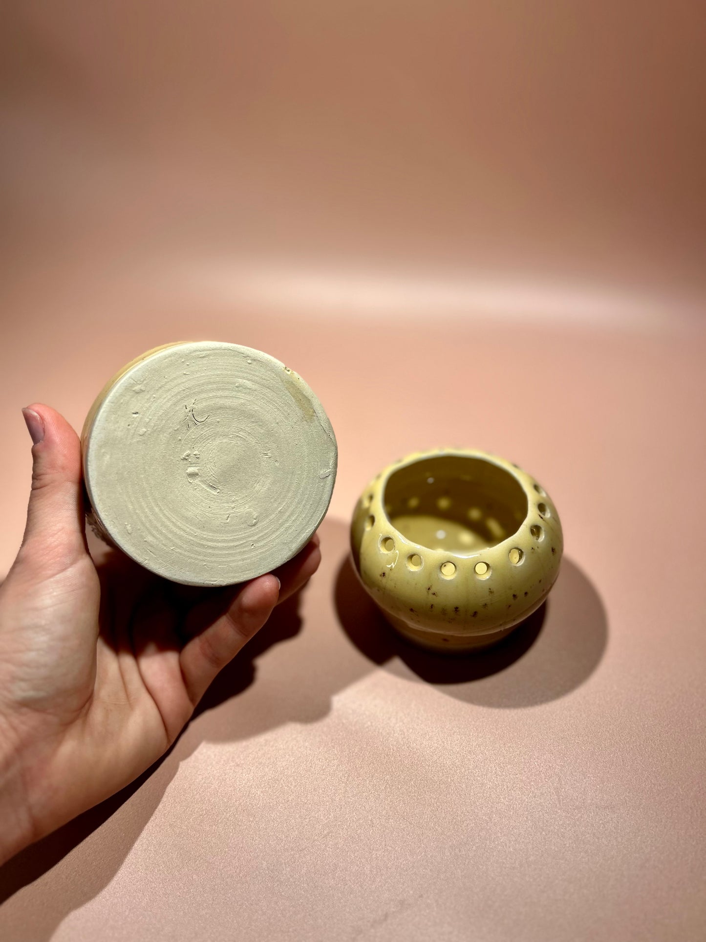 Lot de 2 petits pots en céramique