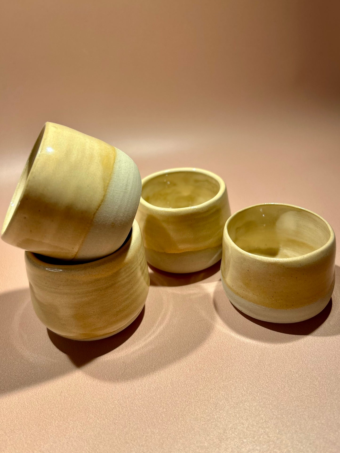 Set de 2 petites tasses en céramique