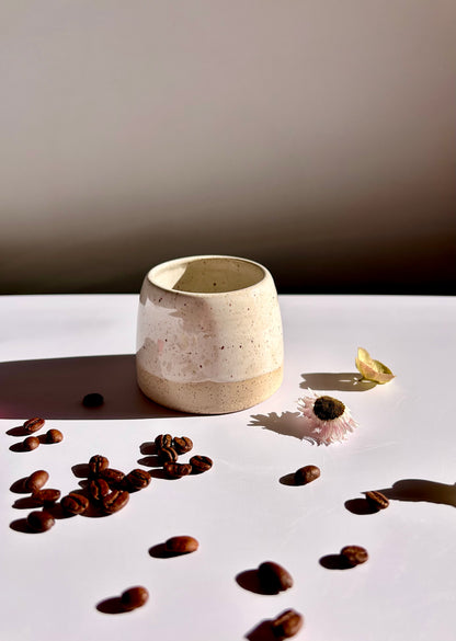 Mug en céramique blanc pyrité