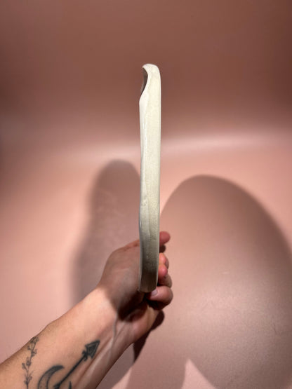 Petite assiette en céramique