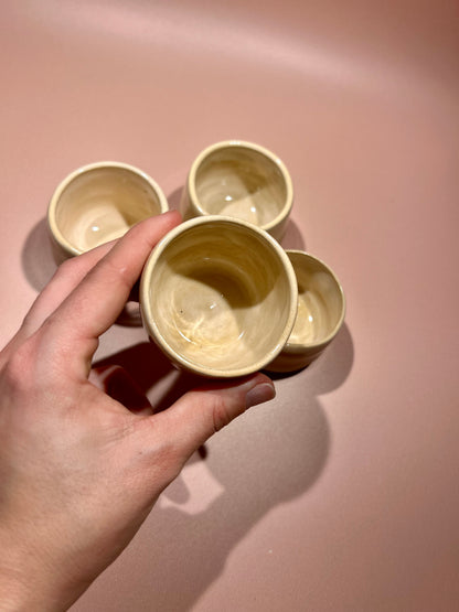 Set de 2 petites tasses en céramique