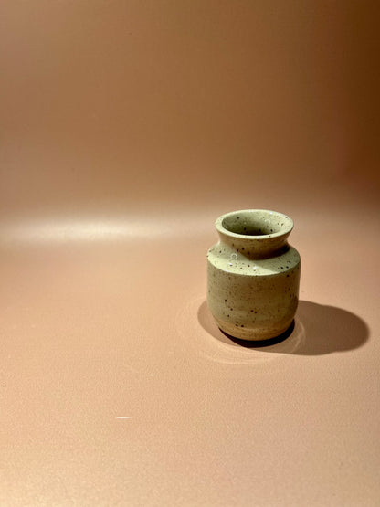 Mini soliflore en céramique mouchetée