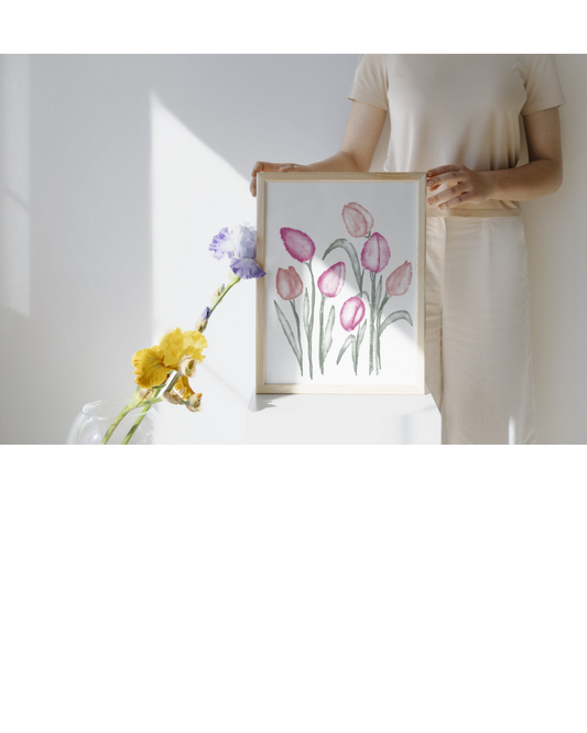 Tulipes estompees sur fond blanc encadree