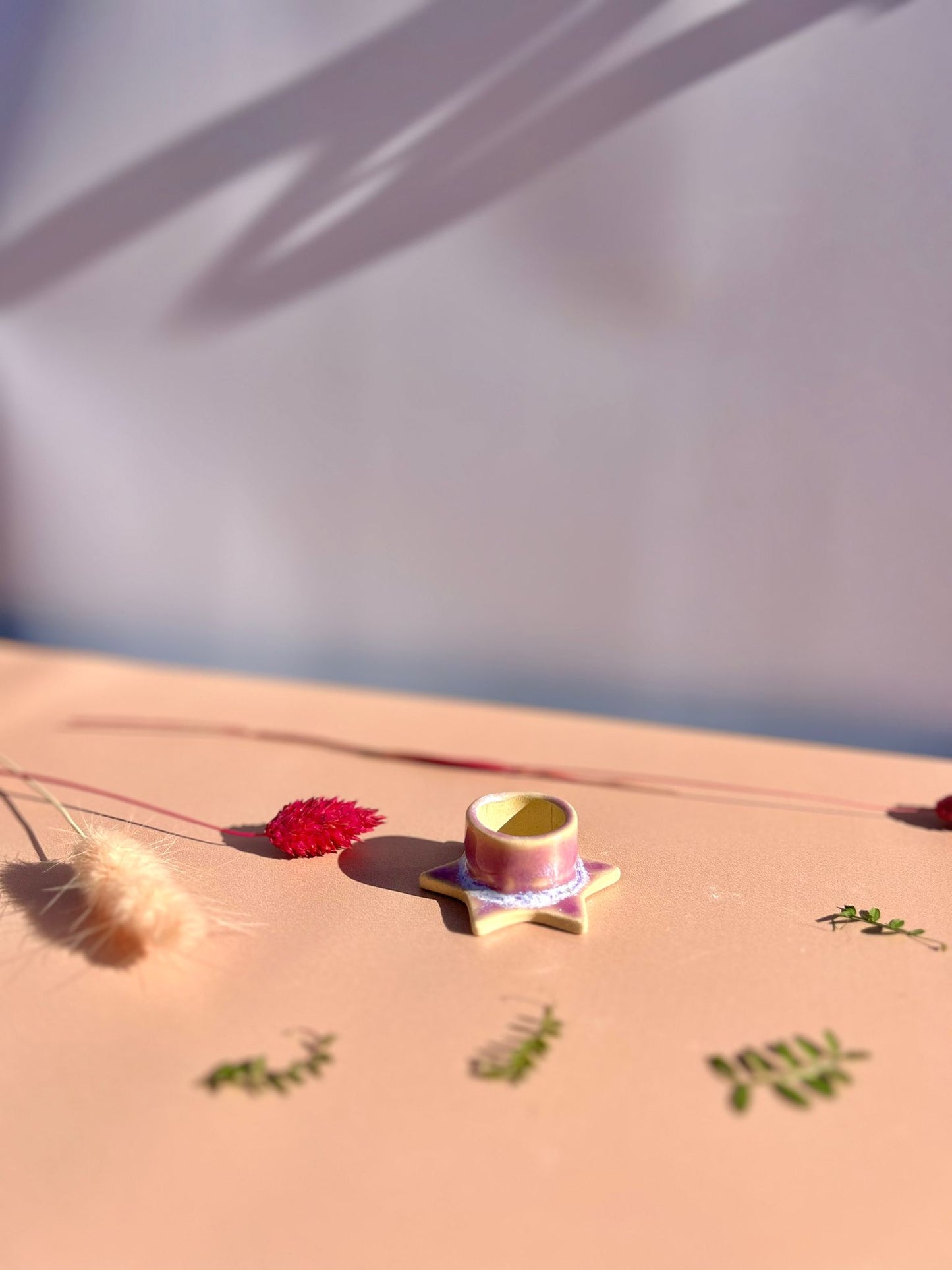 bougeoir etoile en ceramique violet