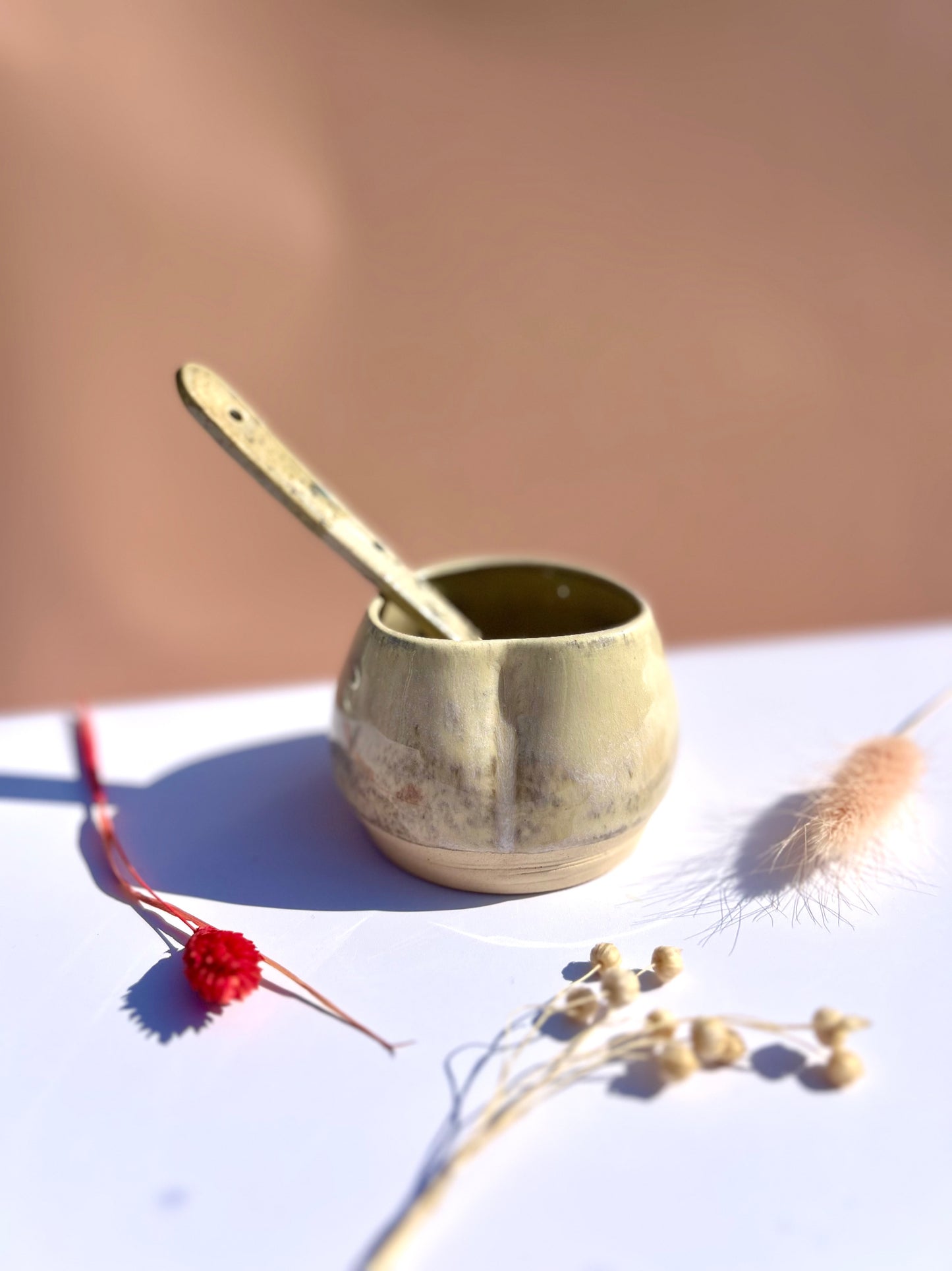 Tasse cœur en céramique