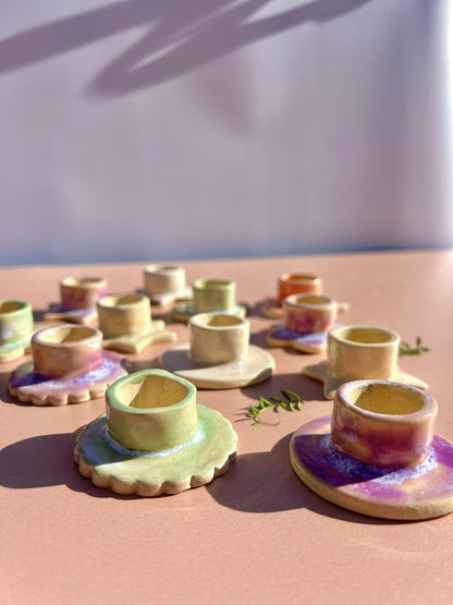 multitude de bougeoirs